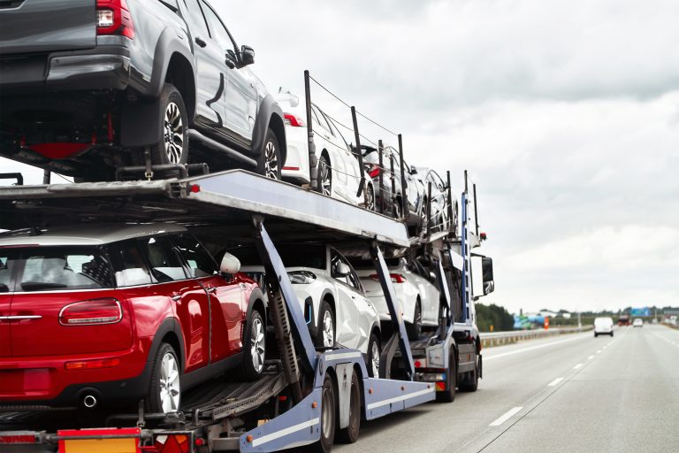 tow-truck-work-open-road-vast-sky-lies-silent-tale-car-s-breakdown-timely-arrival-help